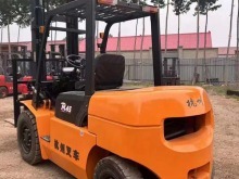 白银升降车出租与电子产品销售 现代商业运营的双重支柱